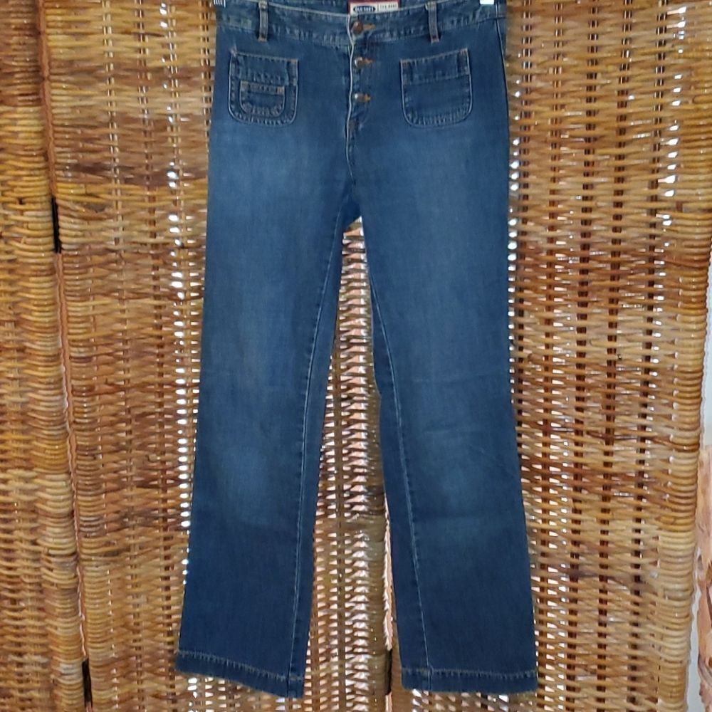 Old Navy Relaxed Vibe Jeans 4